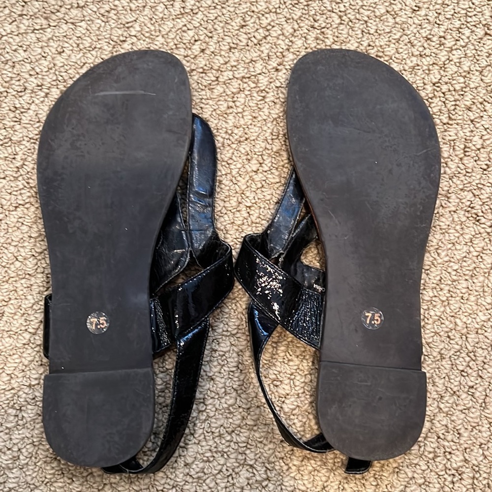 DV Sandals - Picture 2 of 2